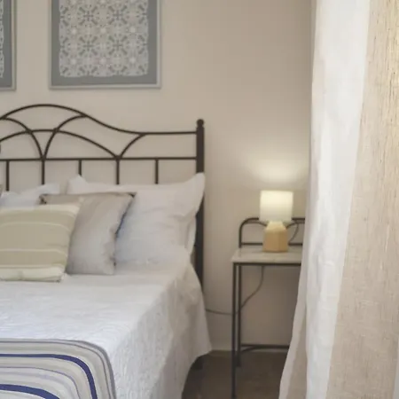 아파트 Ariadne & Theseus *